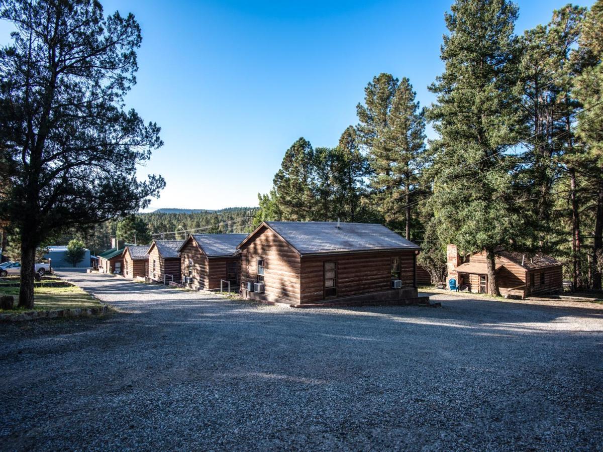 Apache Village 2, King Studio, Midtown, Sleeps 2 Ruidoso Exterior photo