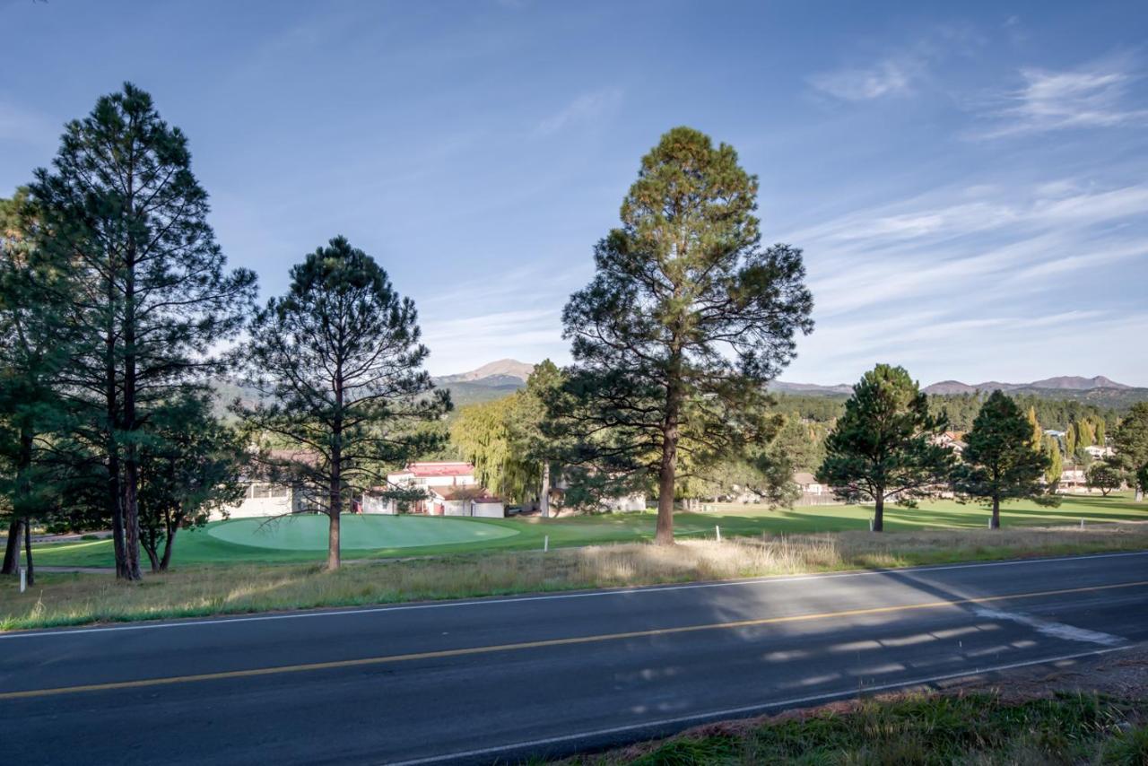 Apache Village 2, King Studio, Midtown, Sleeps 2 Ruidoso Exterior photo